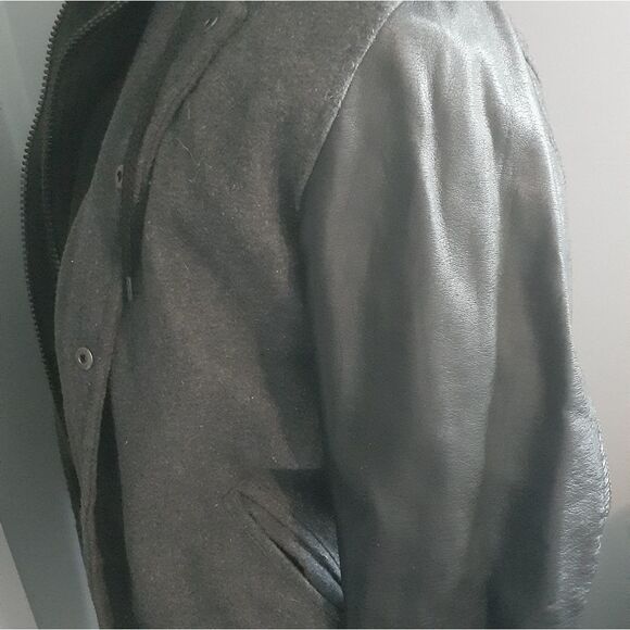 Aeropostale Varsity Style Hooded Jacket - Picture 2 of 5